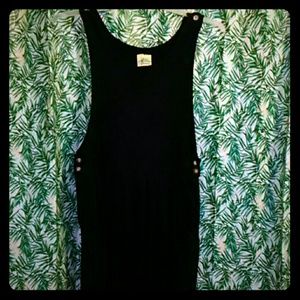 Faith Mountain black maxi